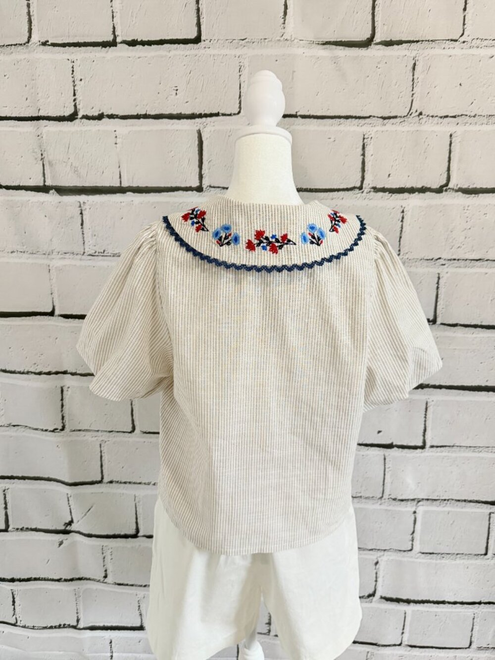 NWT Caroline Constas Embroidered Tie Front Puff Sleeve Top Size S - Picture 8 of 15